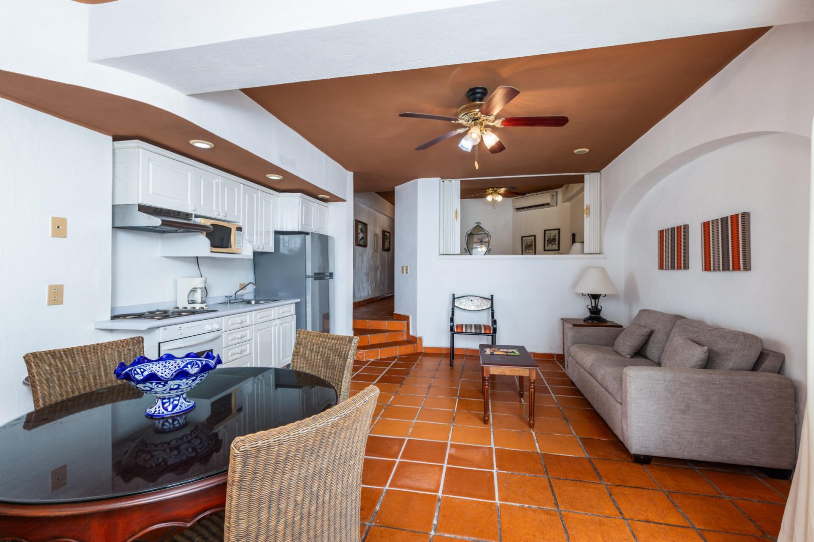 20230907015956518197000000-o