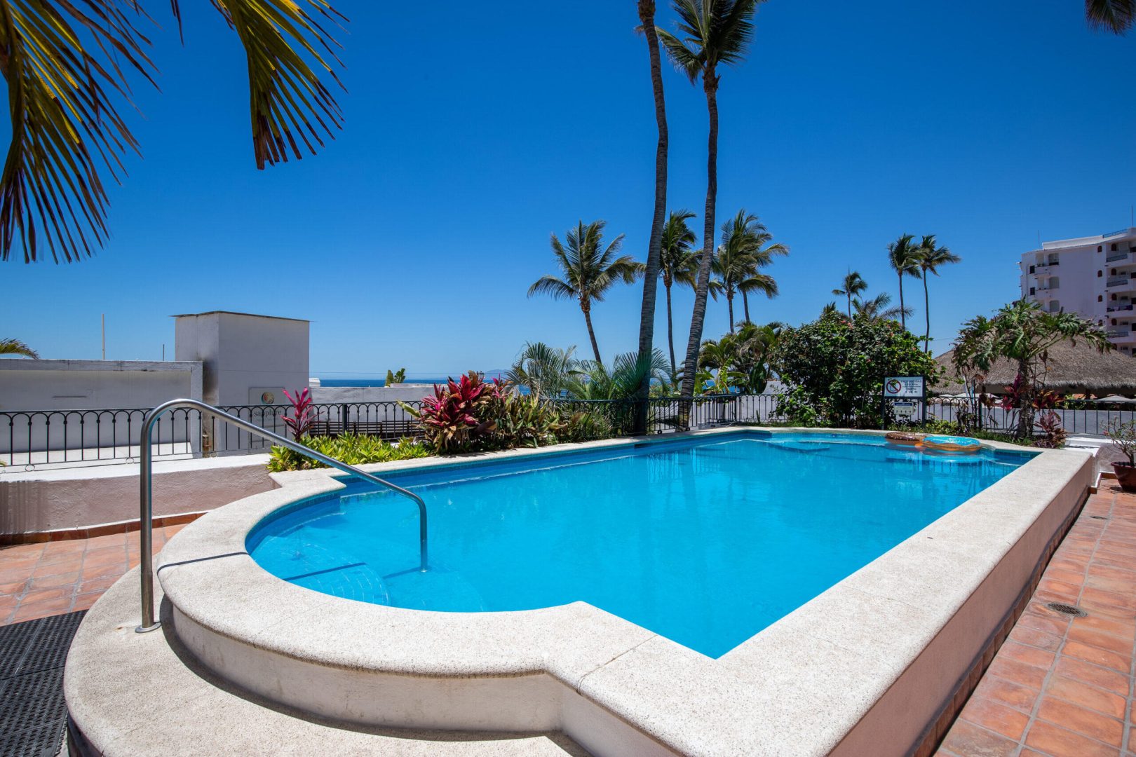 20230907020001065367000000-o