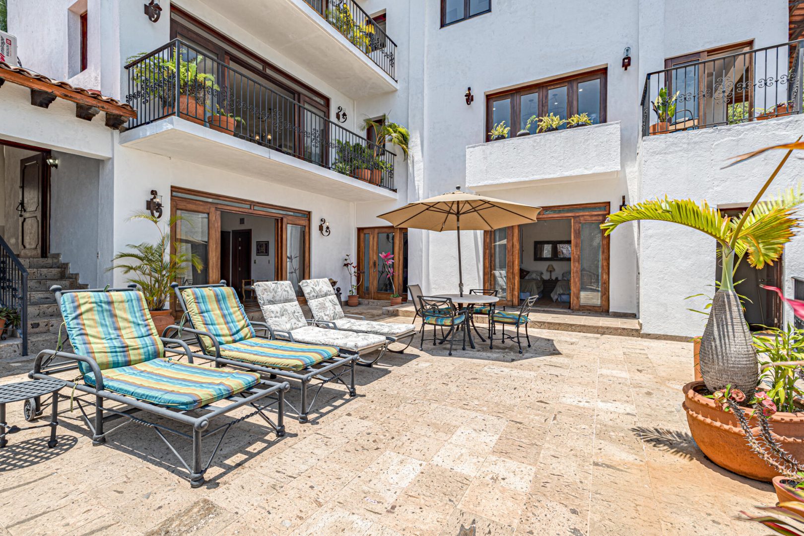 20240610182028863807000000-o