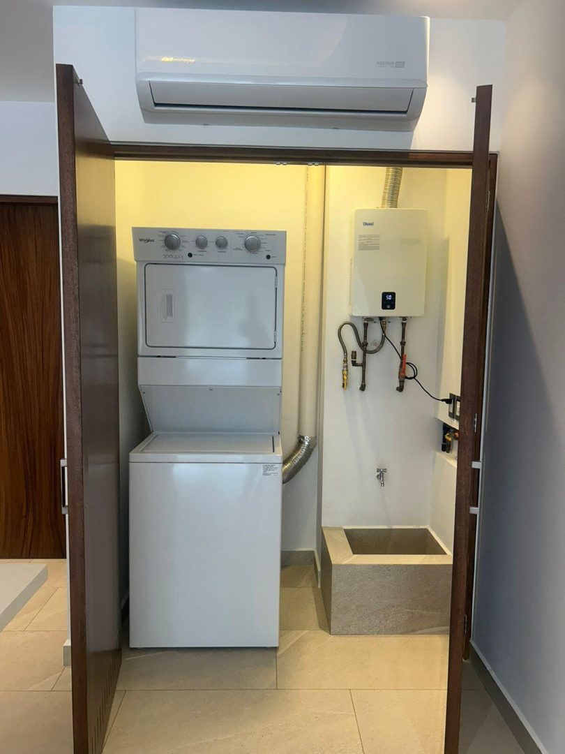 20240705223142887989000000-o