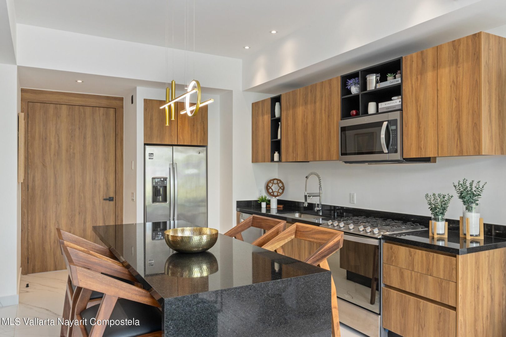 20241007222446592533000000-o