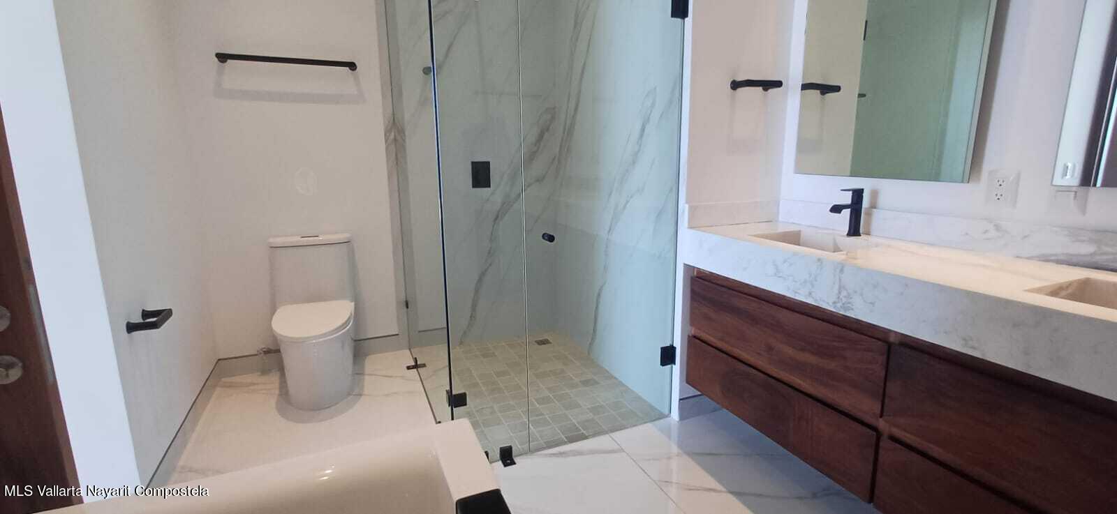 20241021193448775151000000-o