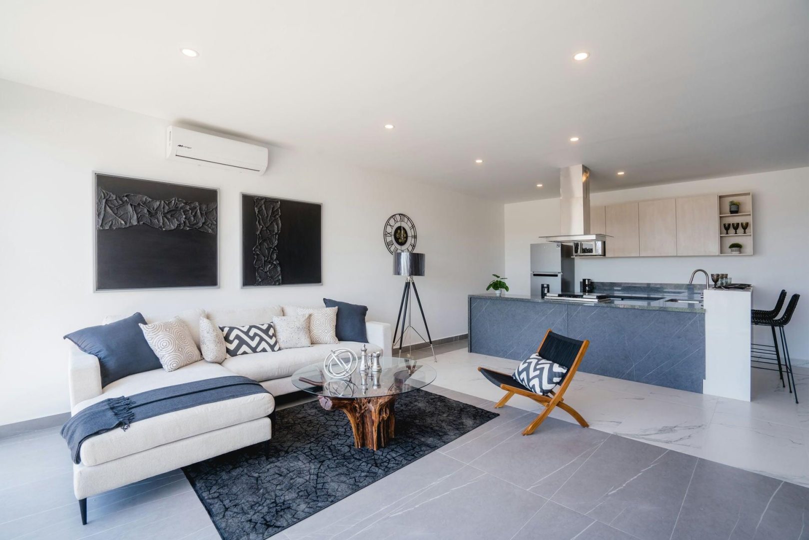 20241115183259637852000000-o