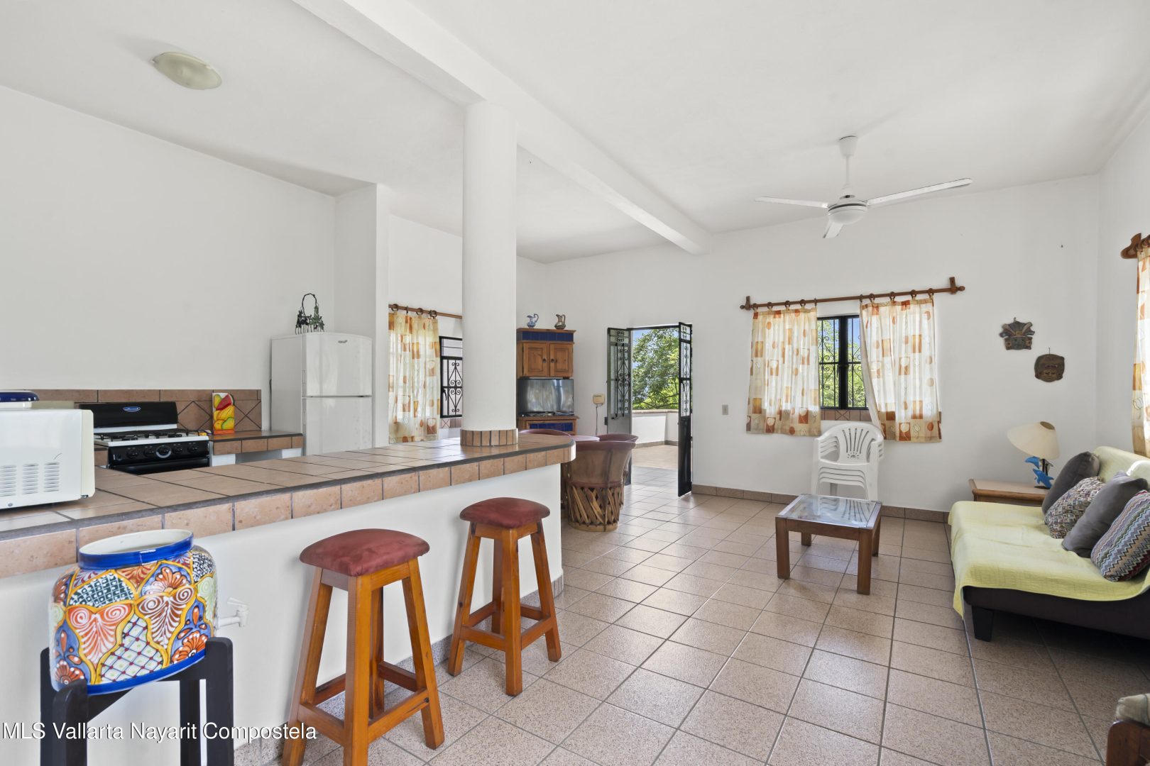 20241120214259917279000000-o