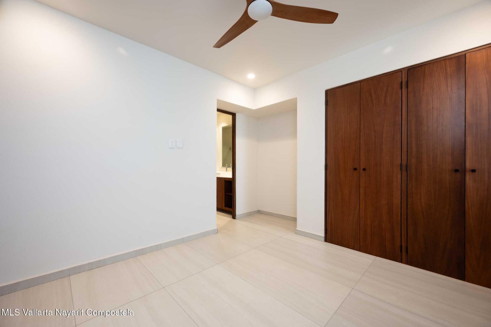 20241210205118366094000000-o