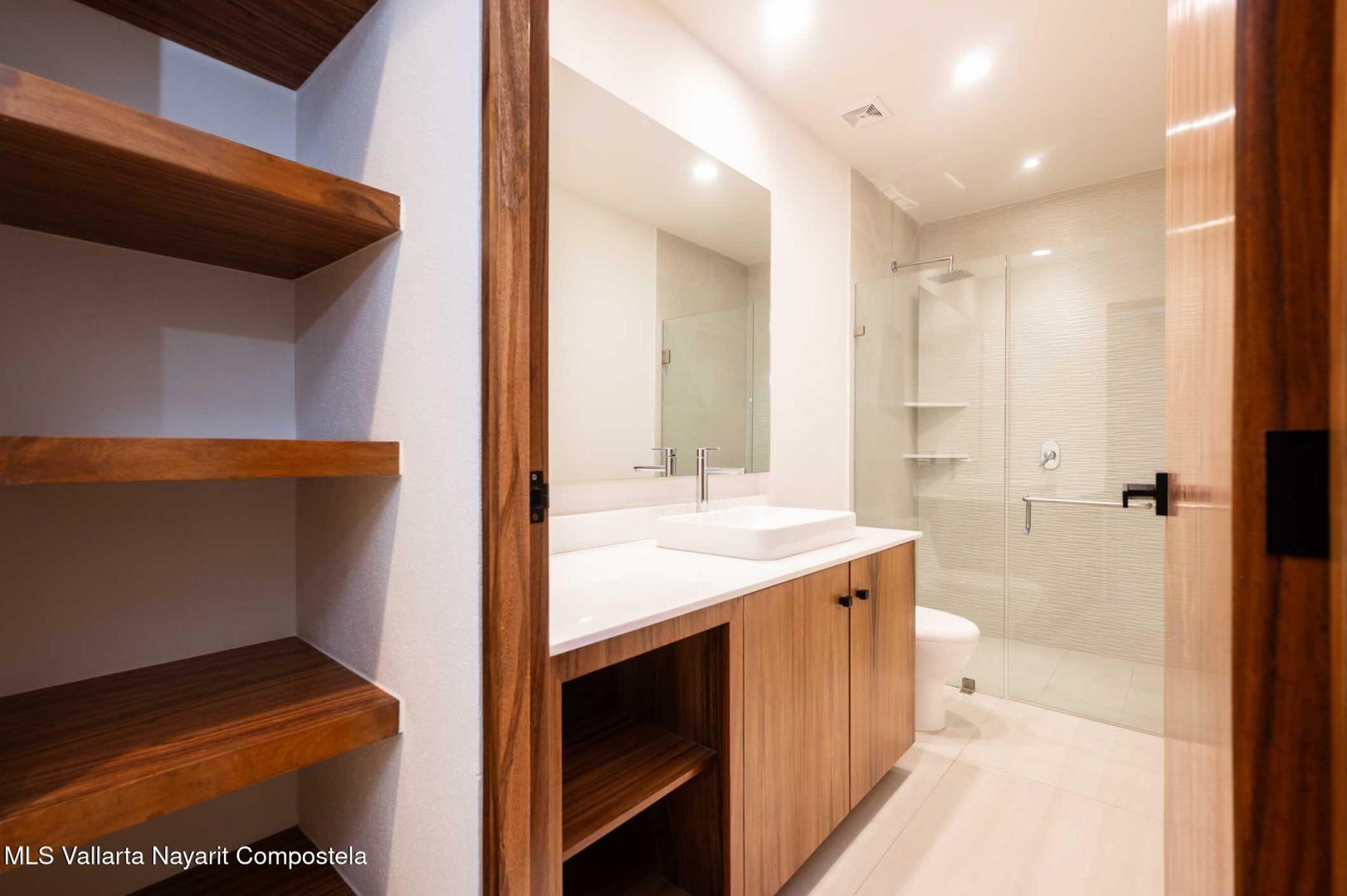 20241210211520575542000000-o