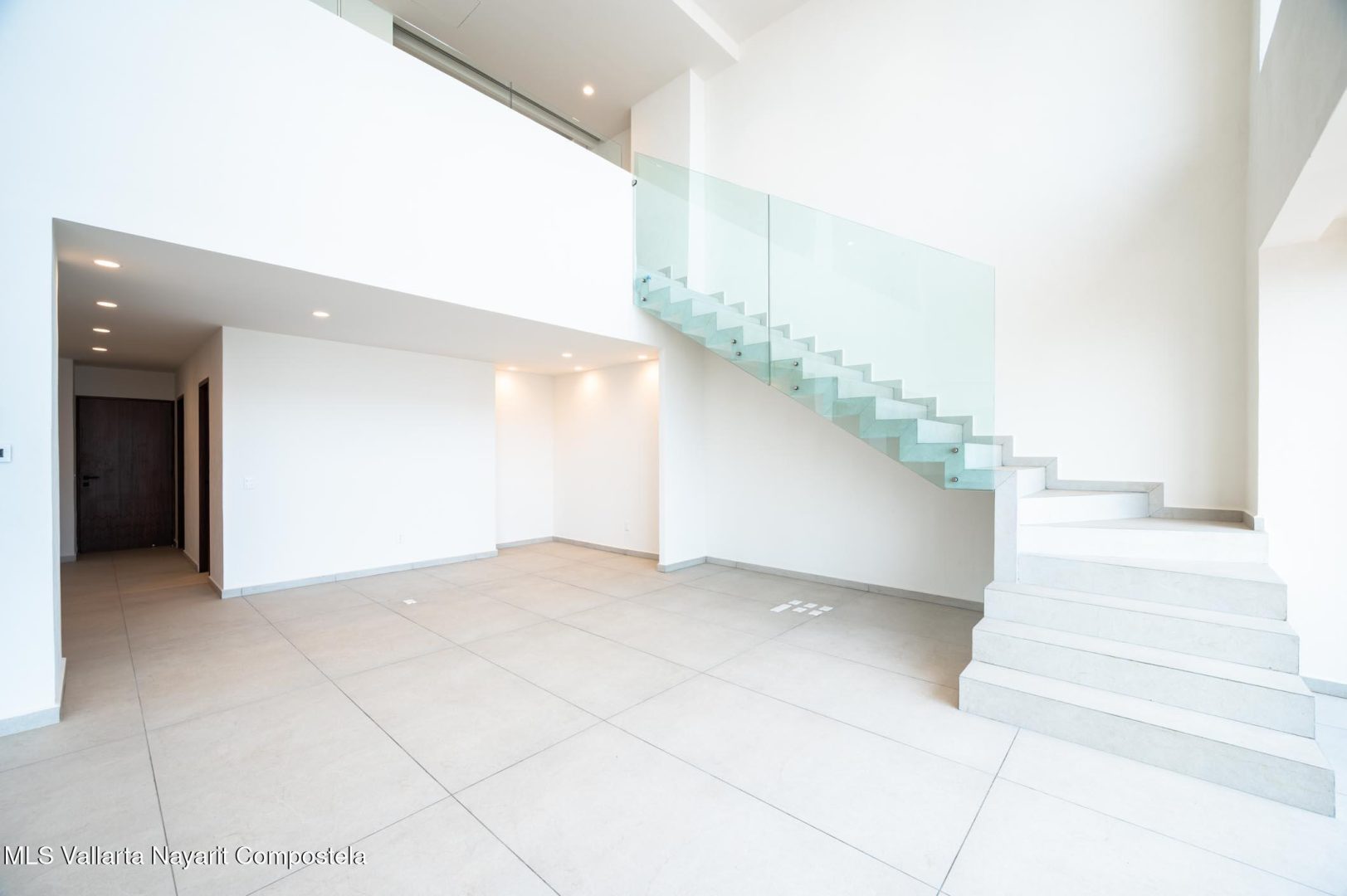 20241210212124982980000000-o