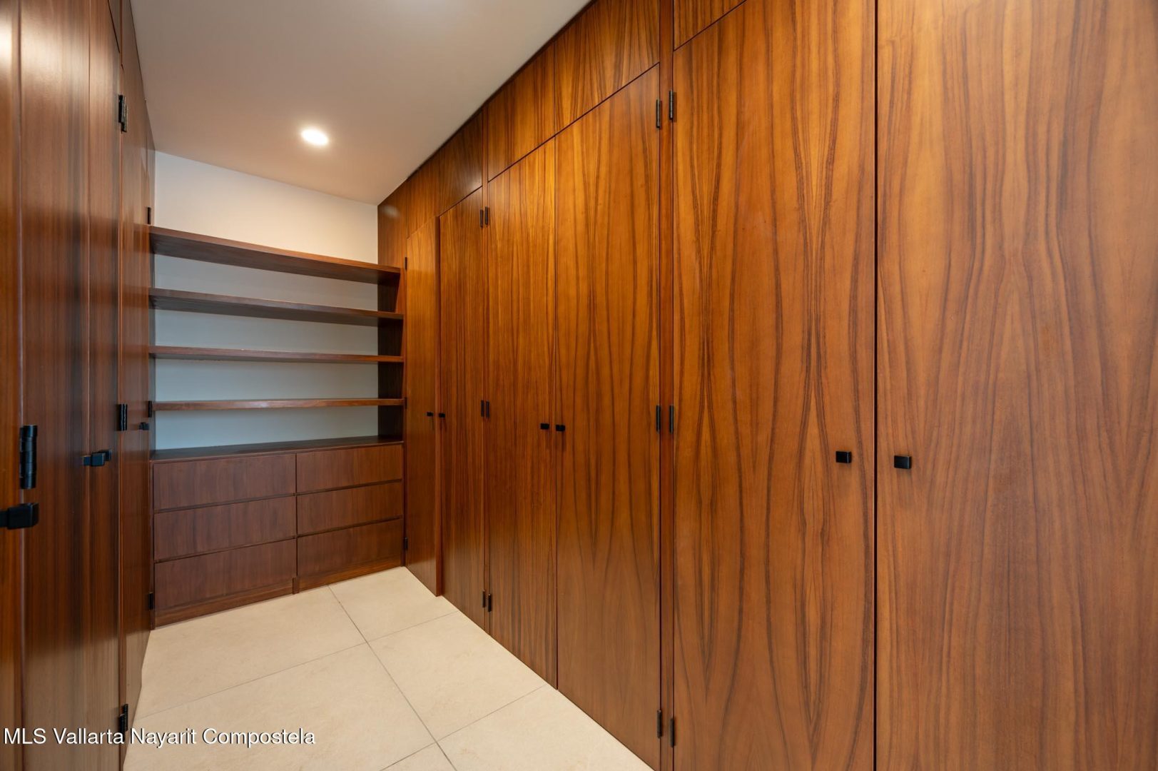 20241210212130442758000000-o