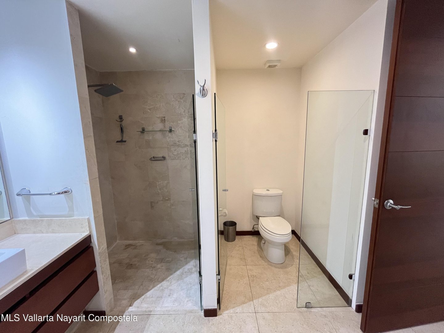 20250122231658801421000000-o