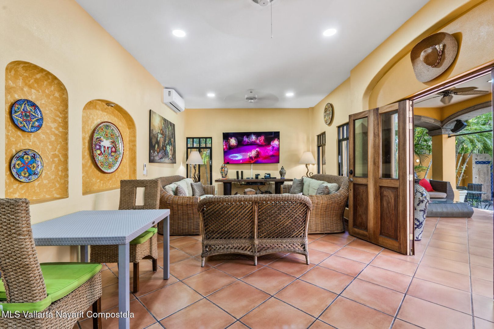 20250127184346684398000000-o