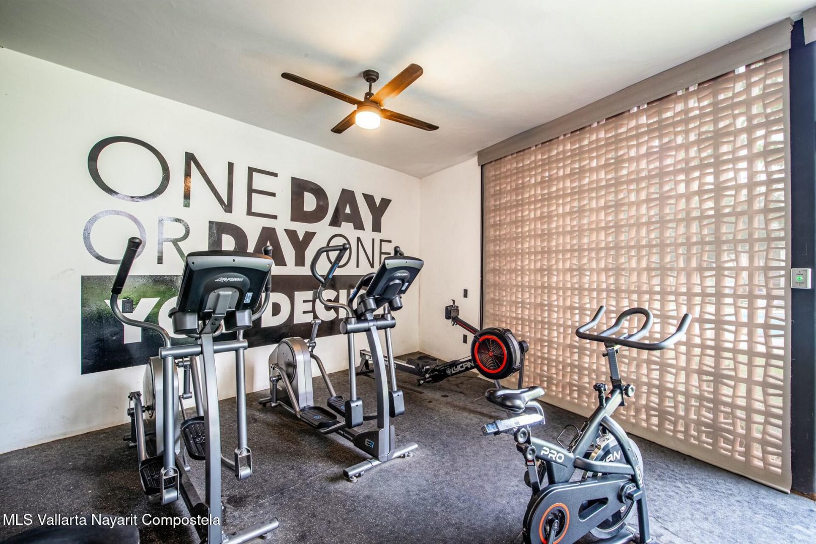 20250128181351745454000000-o