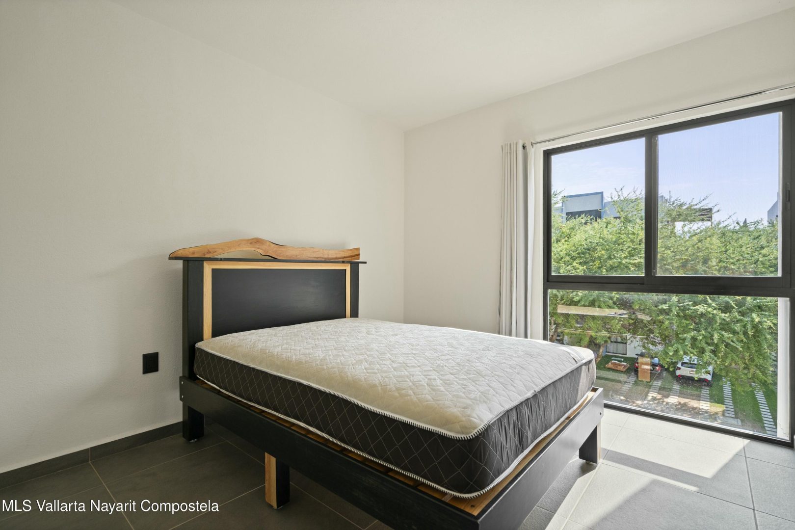 20250128181648323538000000-o