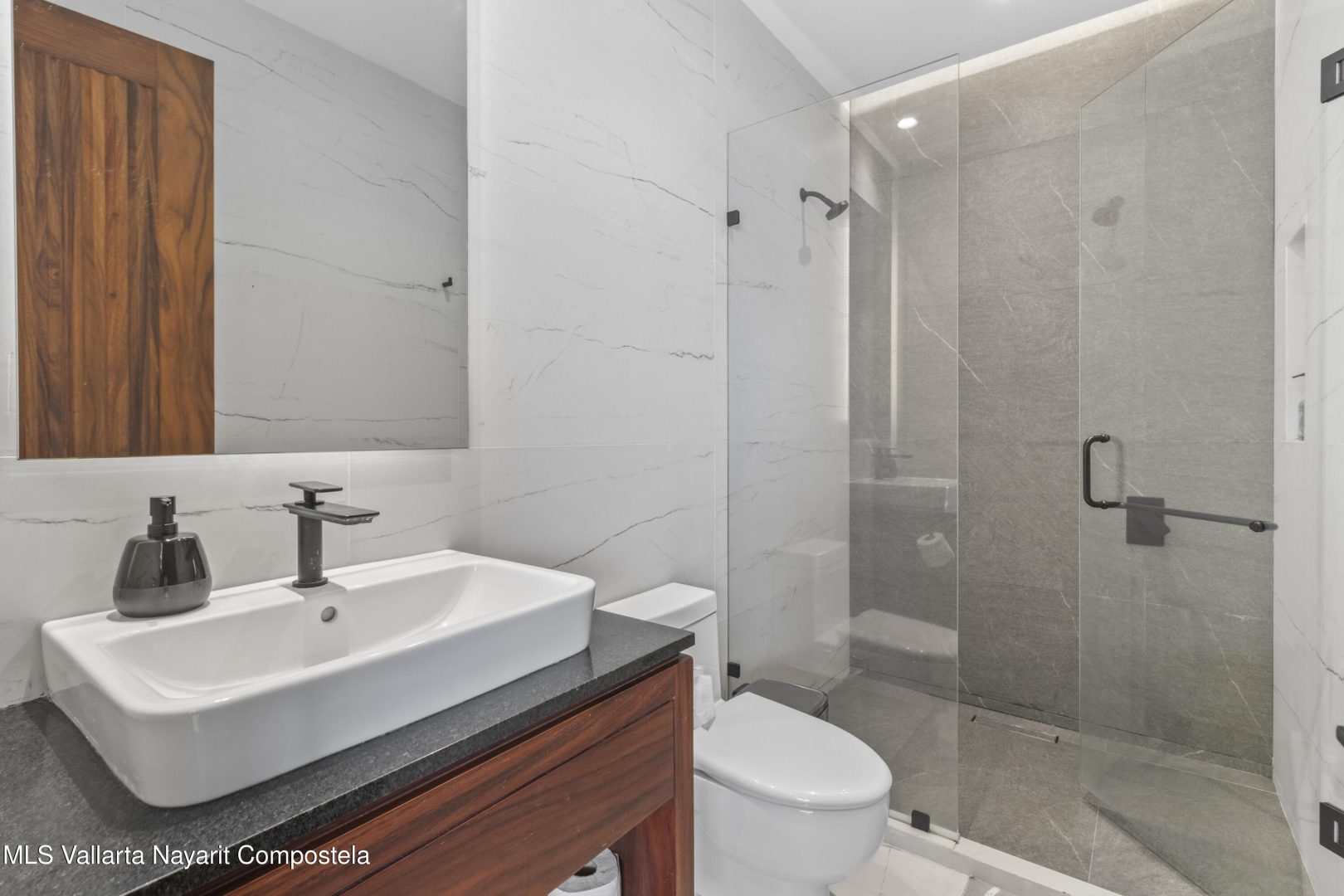 20250206191121992059000000-o