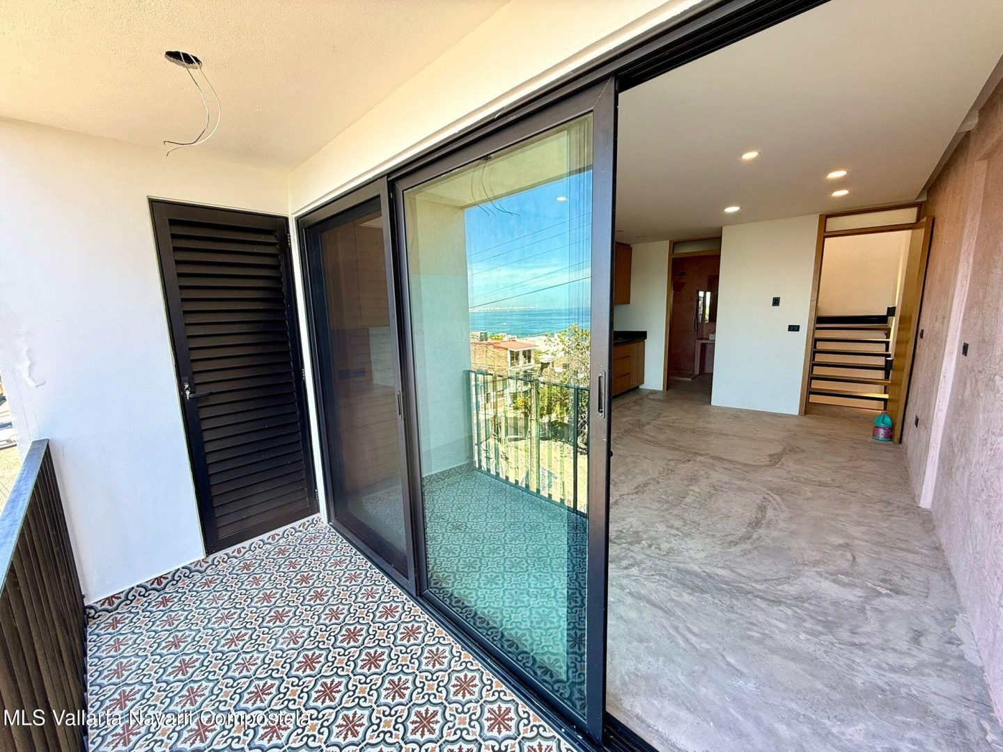 20250210151521232531000000-o