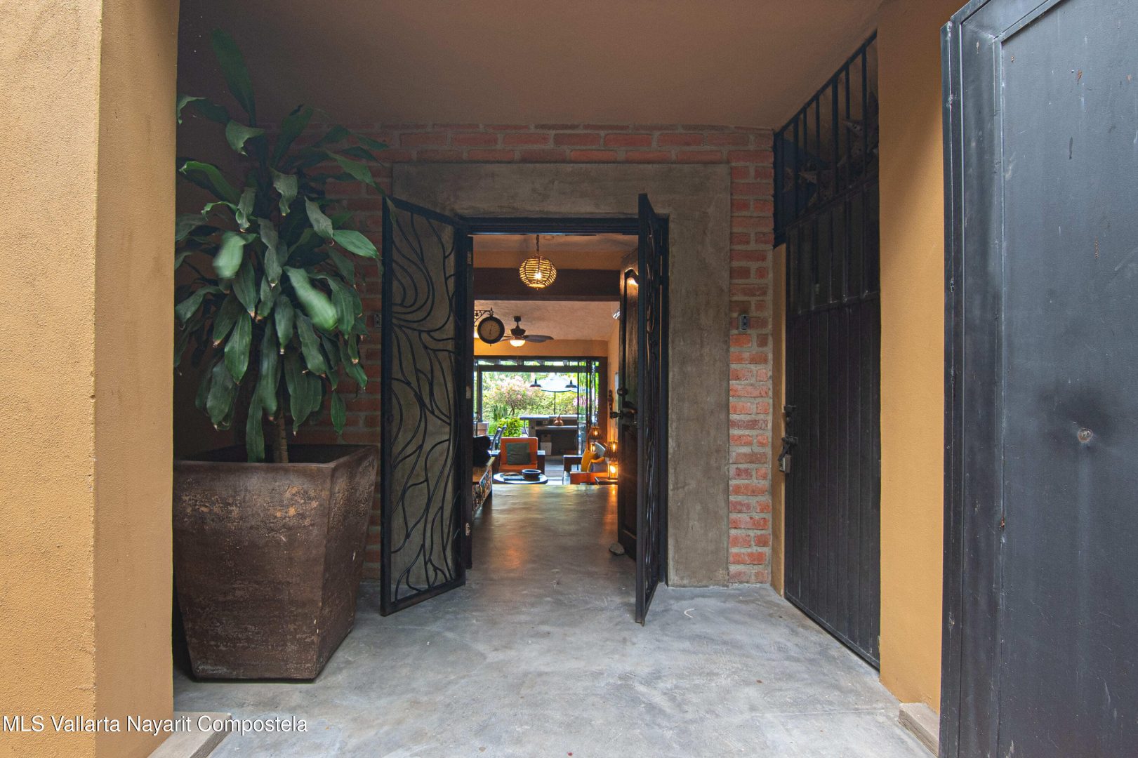 20250211173455383852000000-o