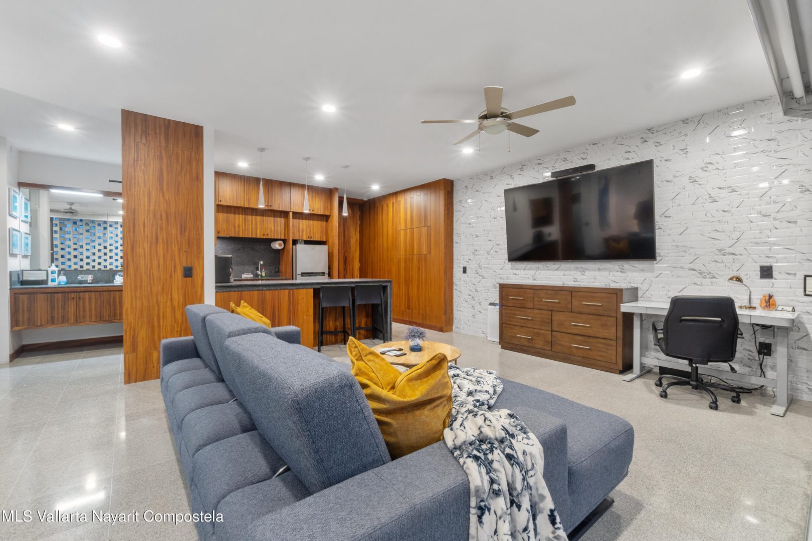 20250213053457804735000000-o