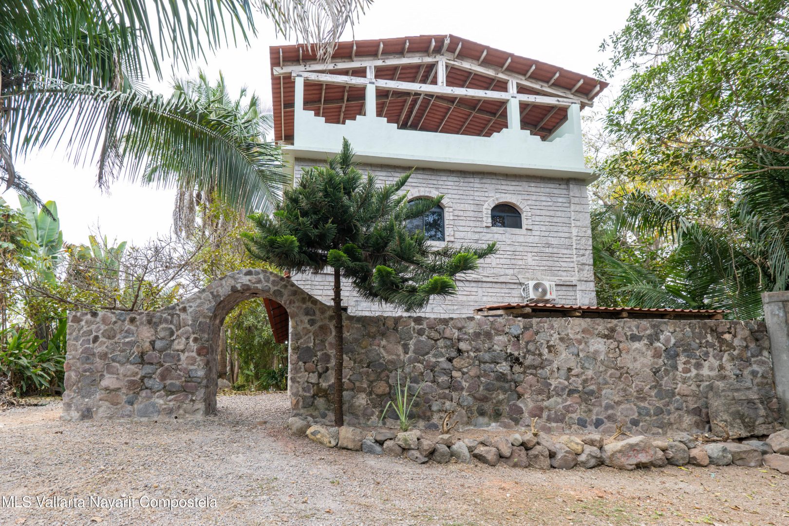 20250224190435800569000000-o