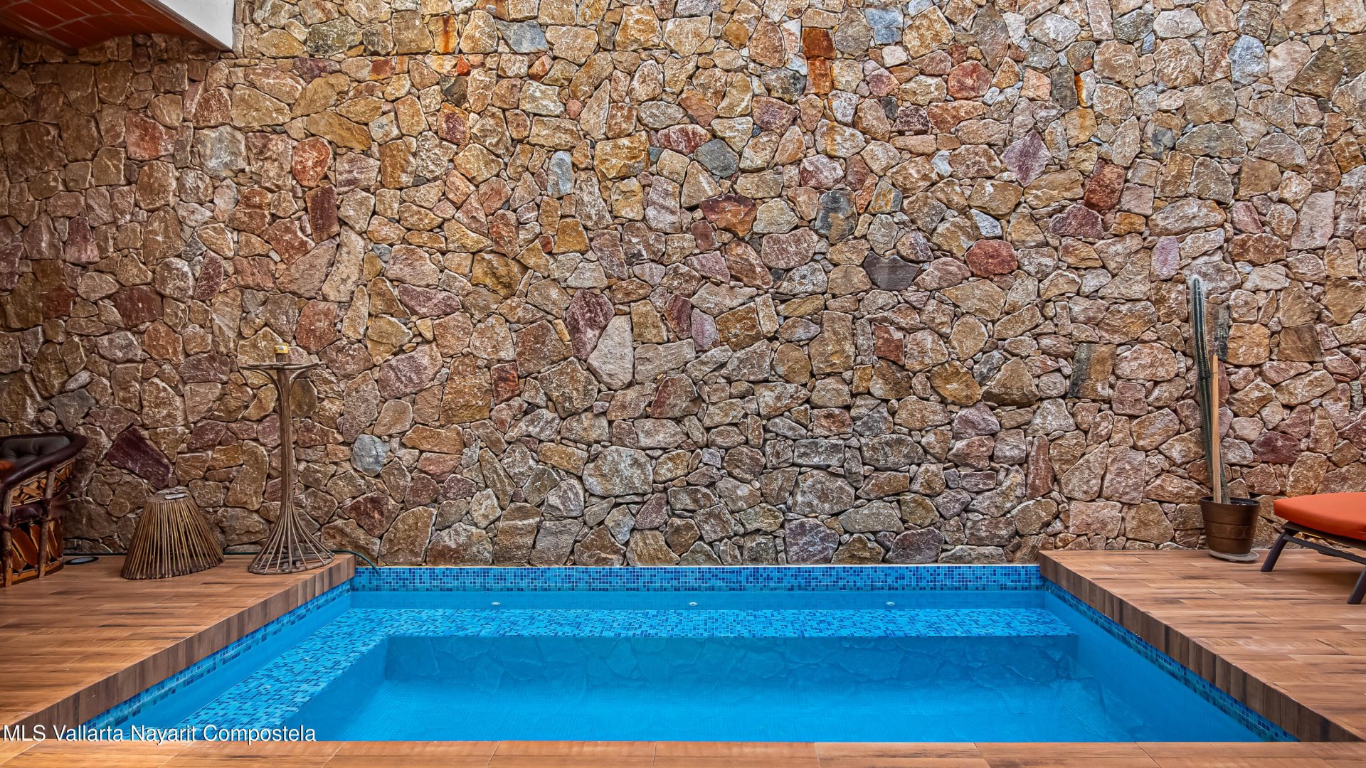 20250224192937021231000000-o