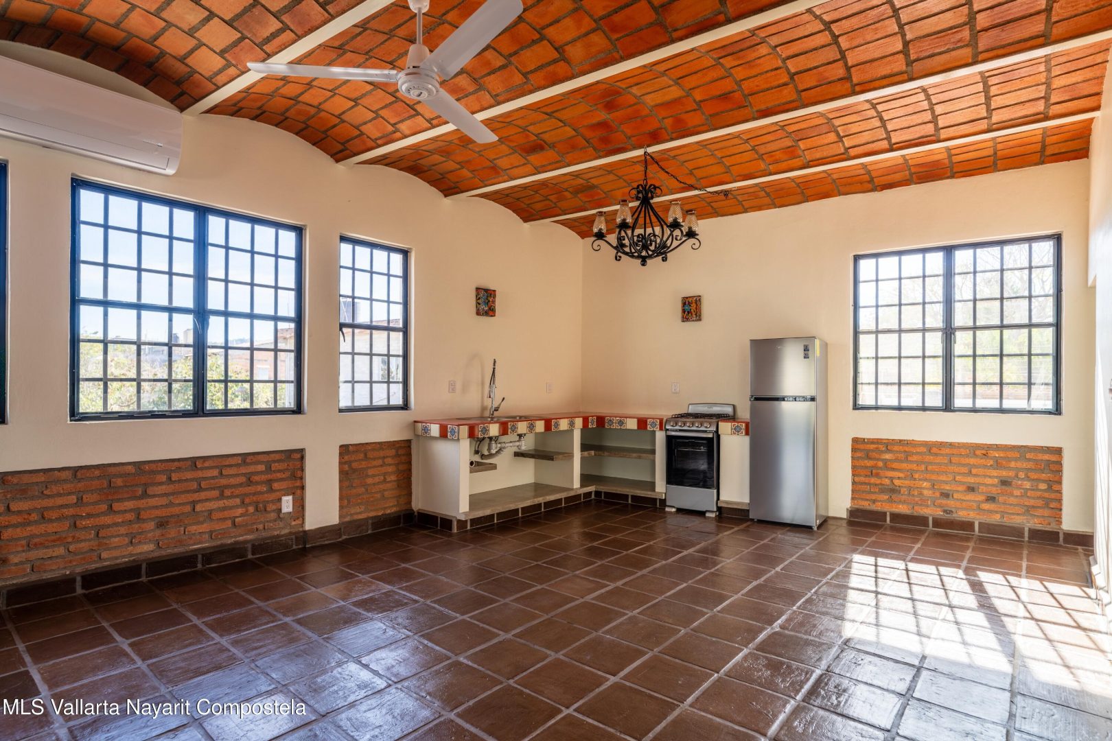 20250224215307216534000000-o