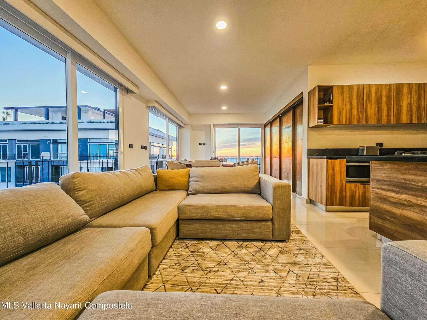 20250225004908940717000000-o