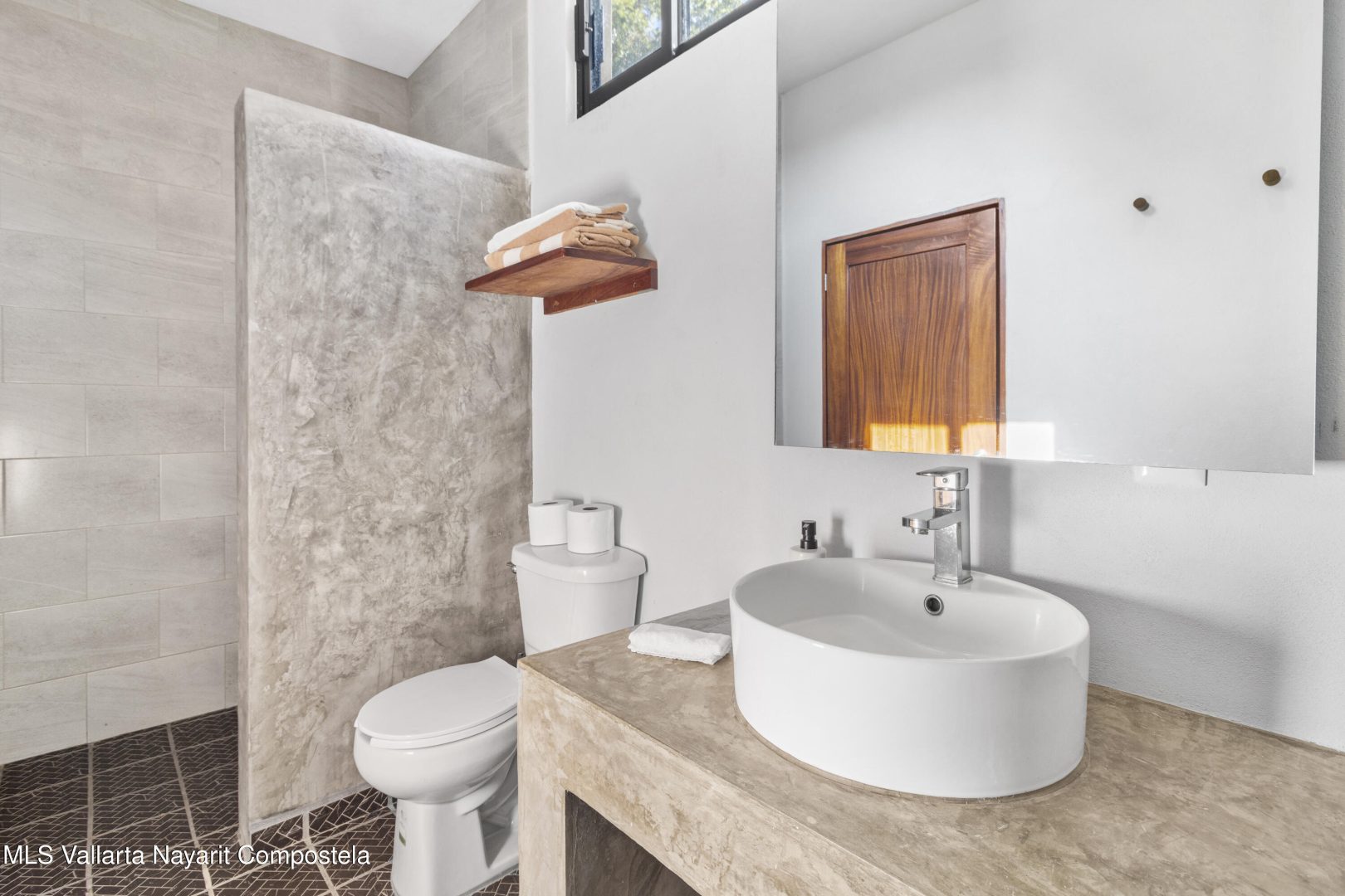 20250305004249890788000000-o