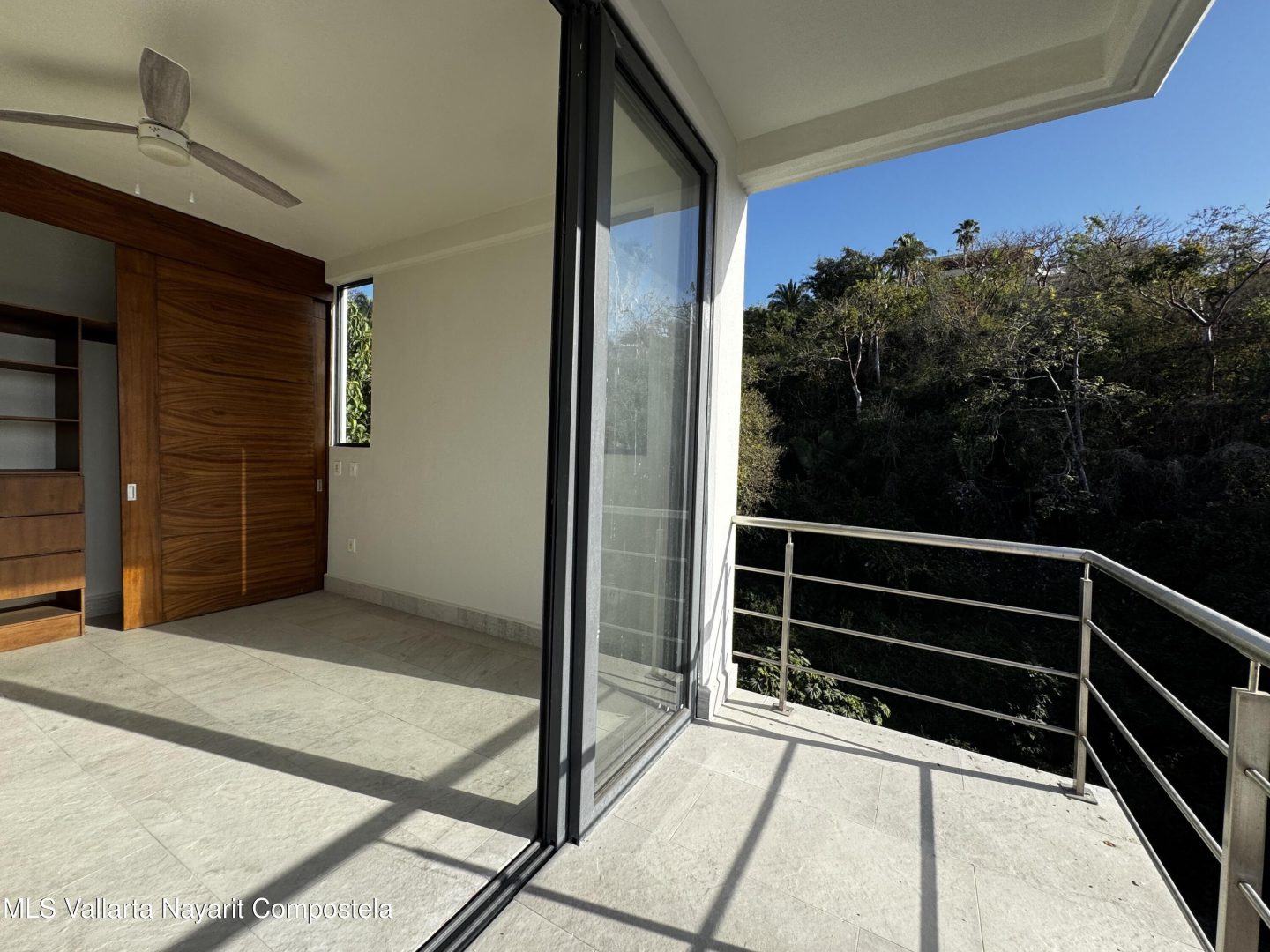 20250306044220178688000000-o