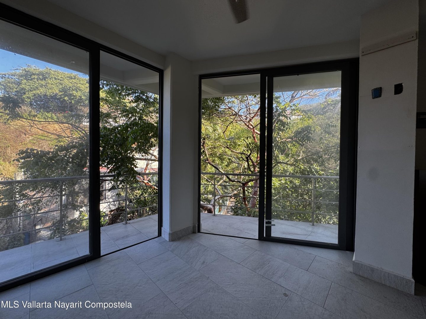 20250307213251340011000000-o