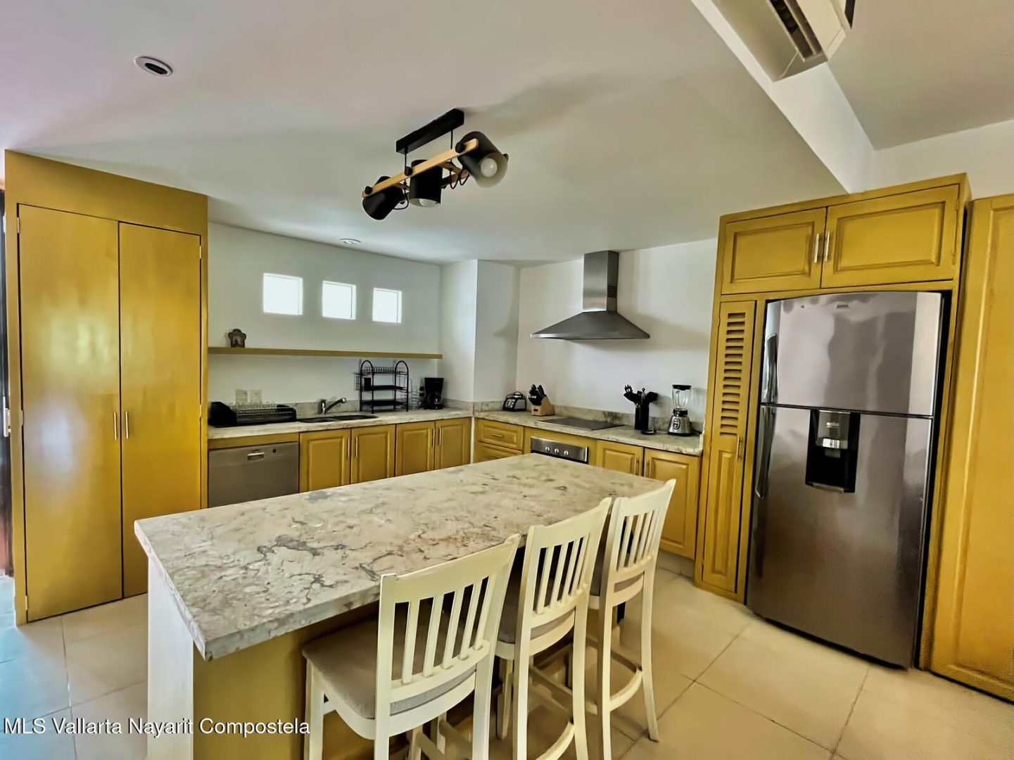 20250312162209017093000000-o