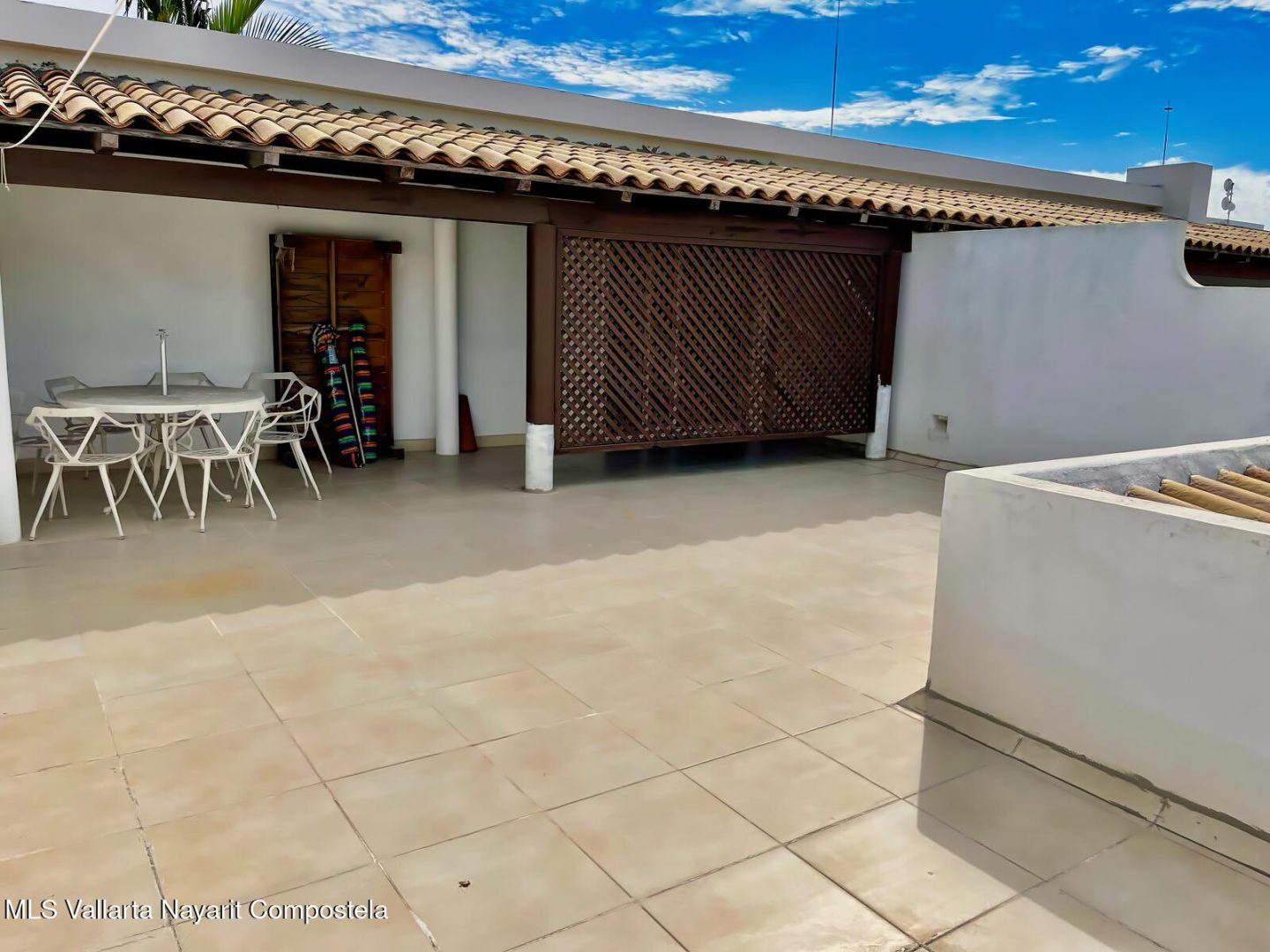 20250312162315809253000000-o