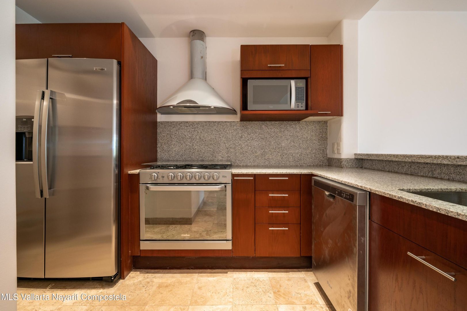 20250314190854280301000000-o