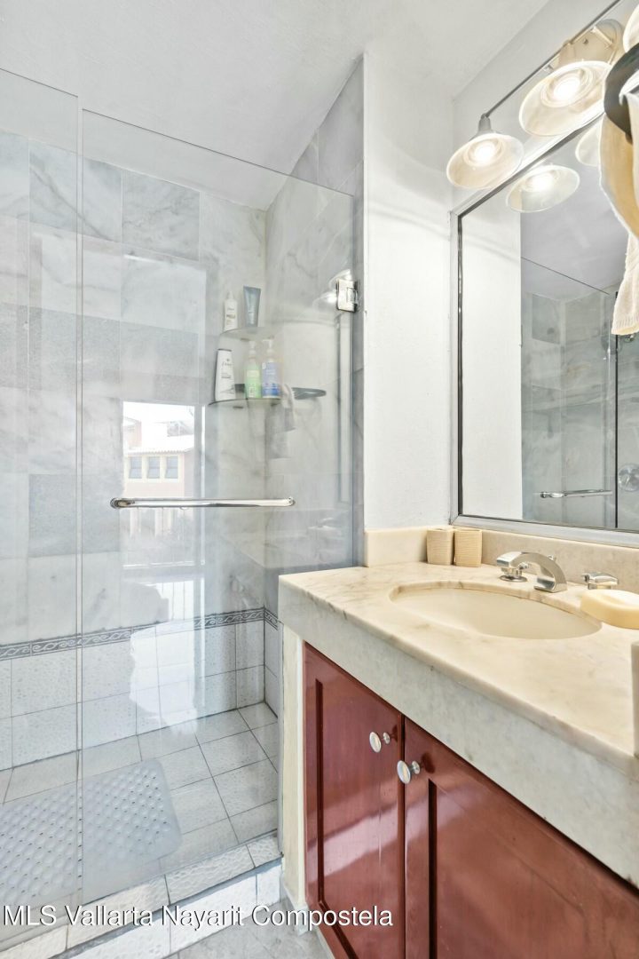 20250317170300304355000000-o