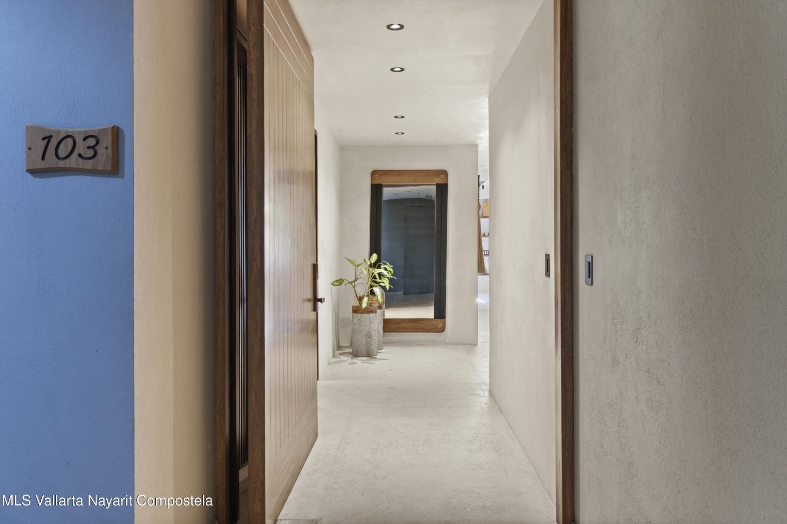 20250325223834416403000000-o