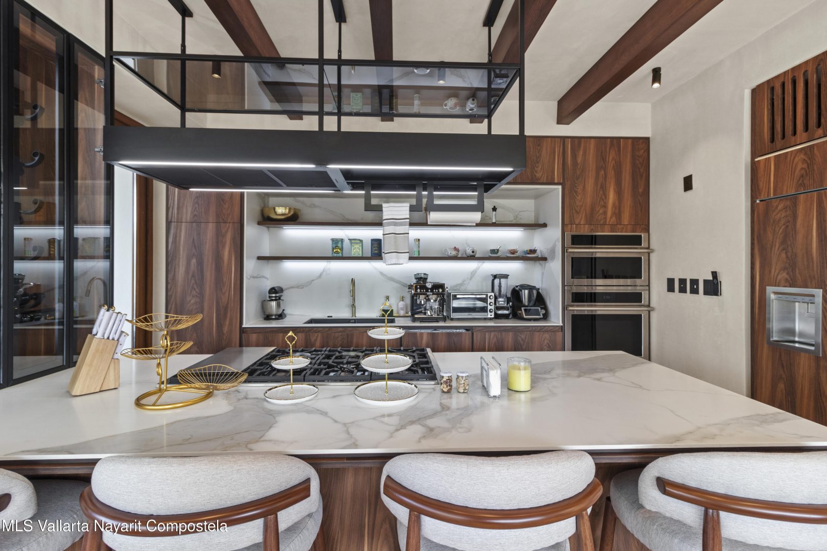 20250325224204421240000000-o