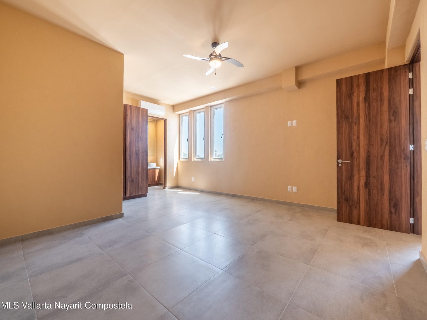 20250405040452503115000000-o