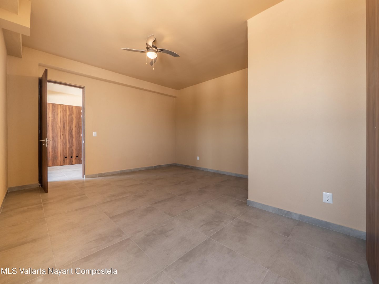 20250405040455387028000000-o