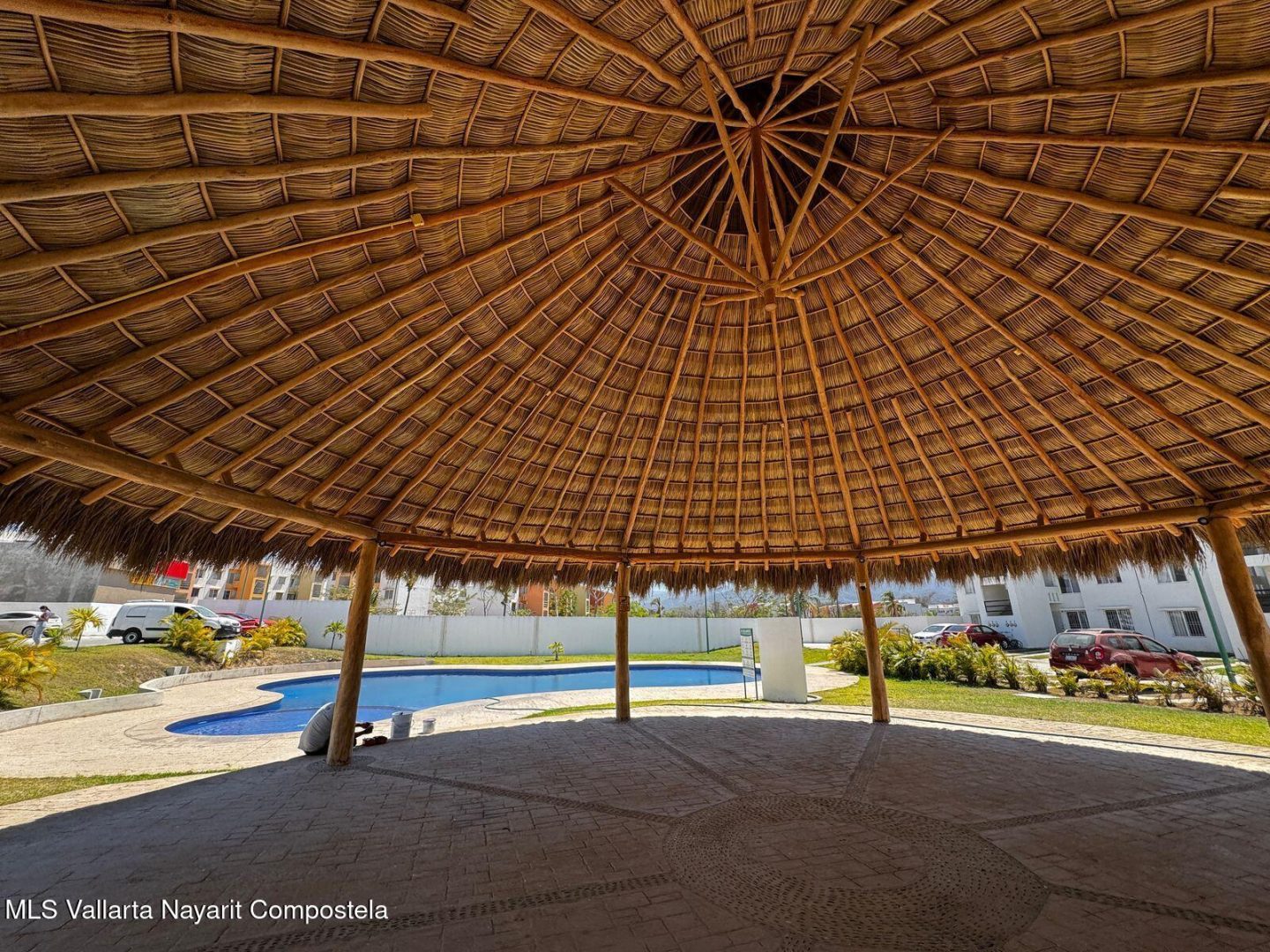 20250408215608502849000000-o