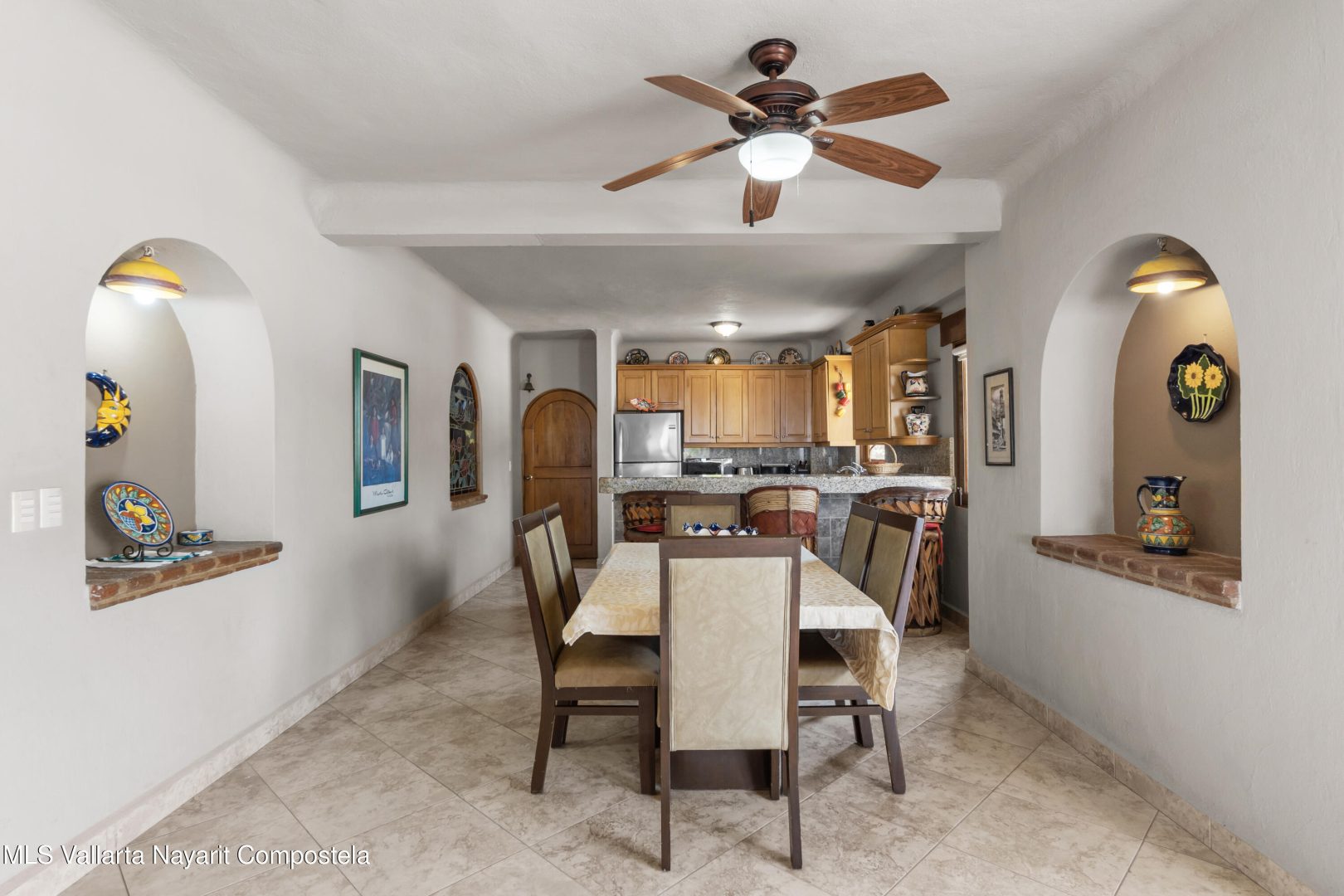 20250430183000071072000000-o