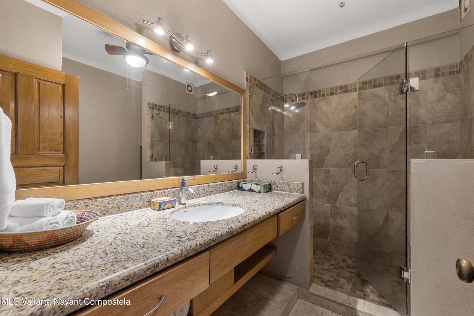 20250430183056638457000000-o