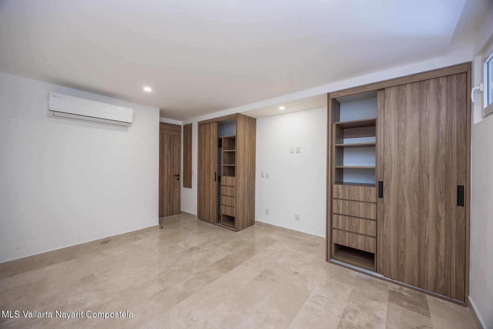 20250505191738265112000000-o