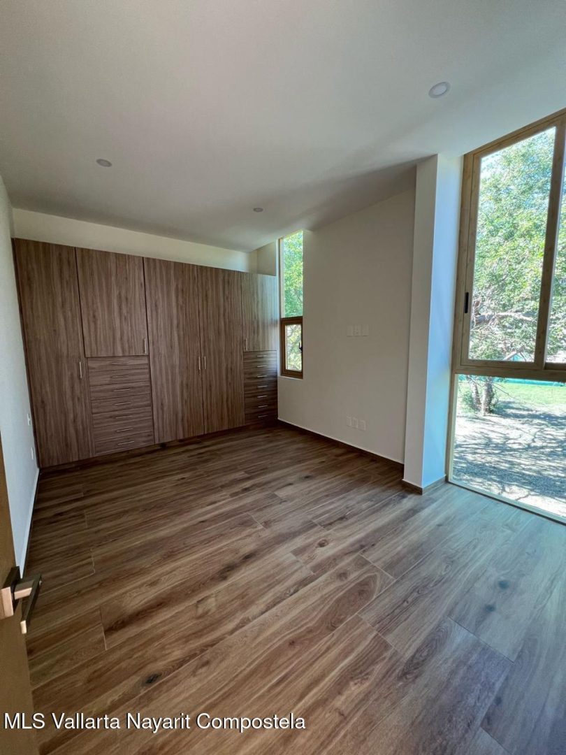 20250519222534796545000000-o