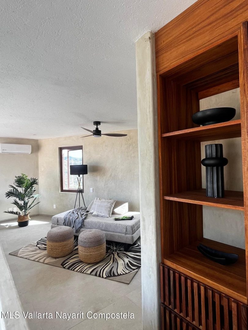 20250524192621507205000000-o