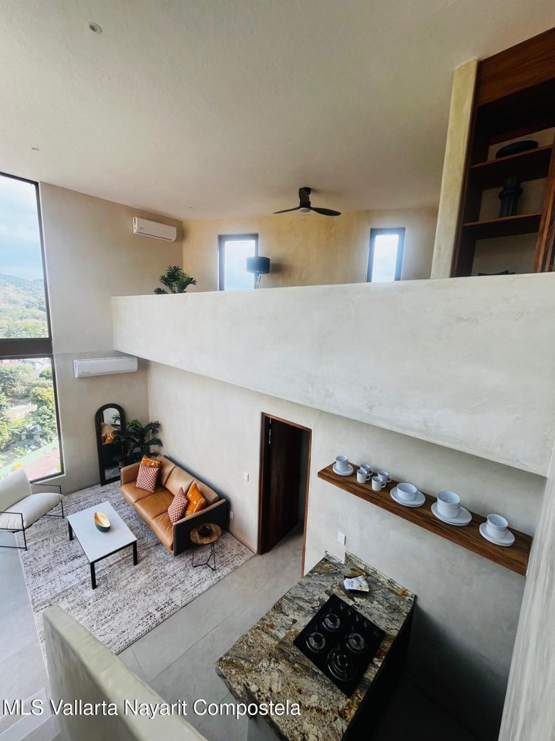 20250524192625241984000000-o