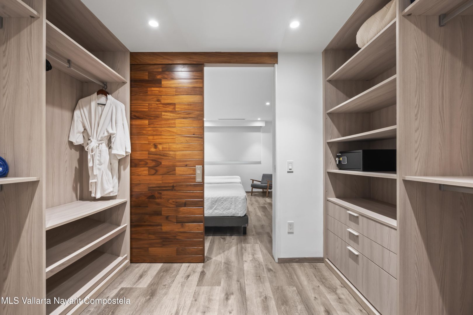 20250605023030079886000000-o