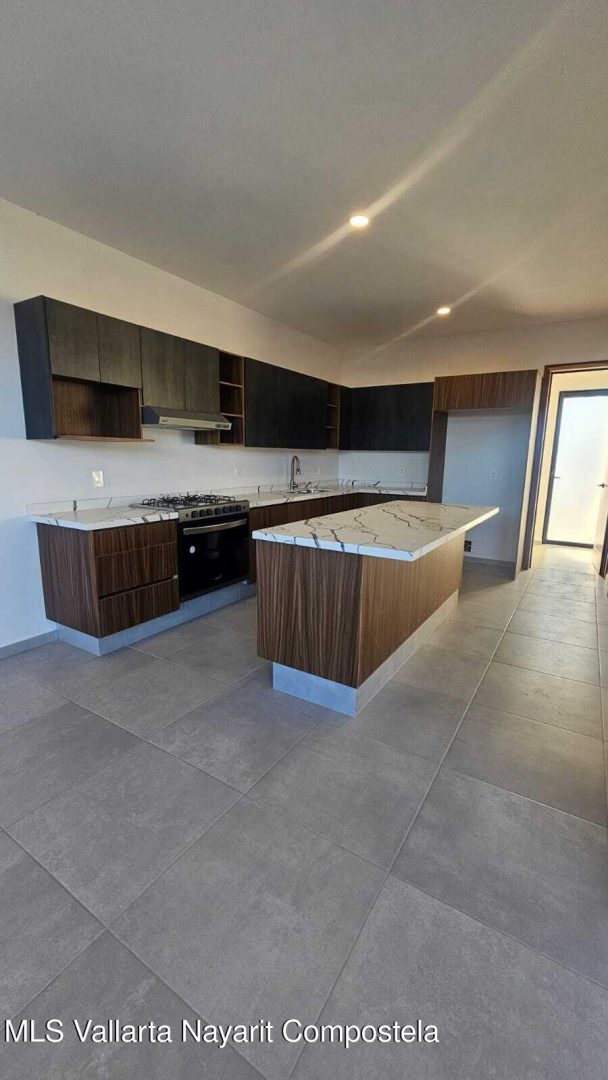 20250609193717345103000000-o