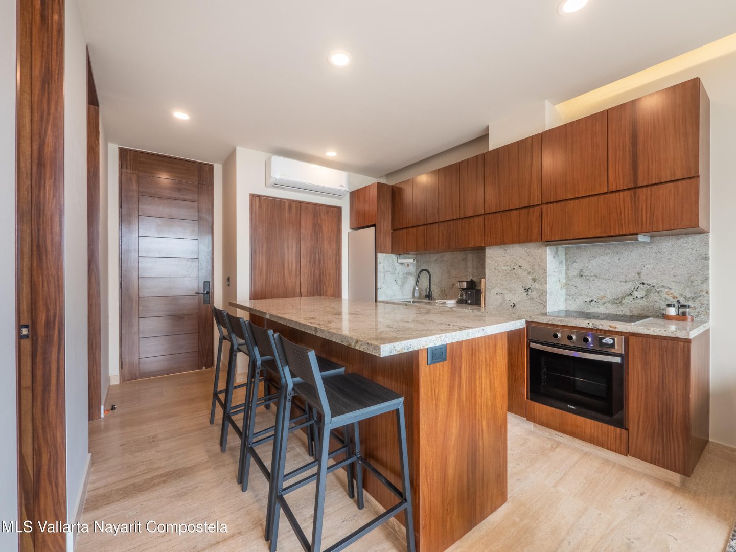 20250616212652959741000000-o