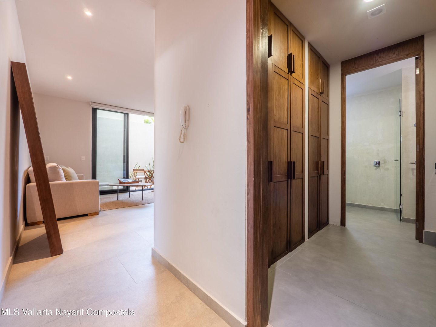 20250616215927534702000000-o