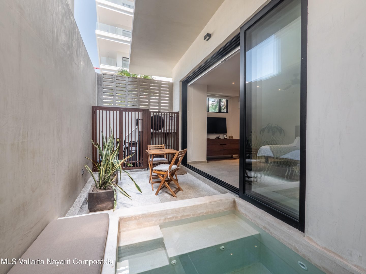 20250616220044153216000000-o