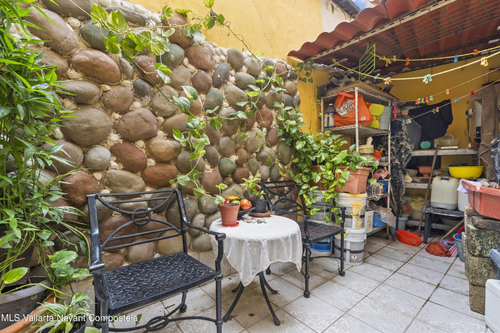 20250703074004504975000000-o