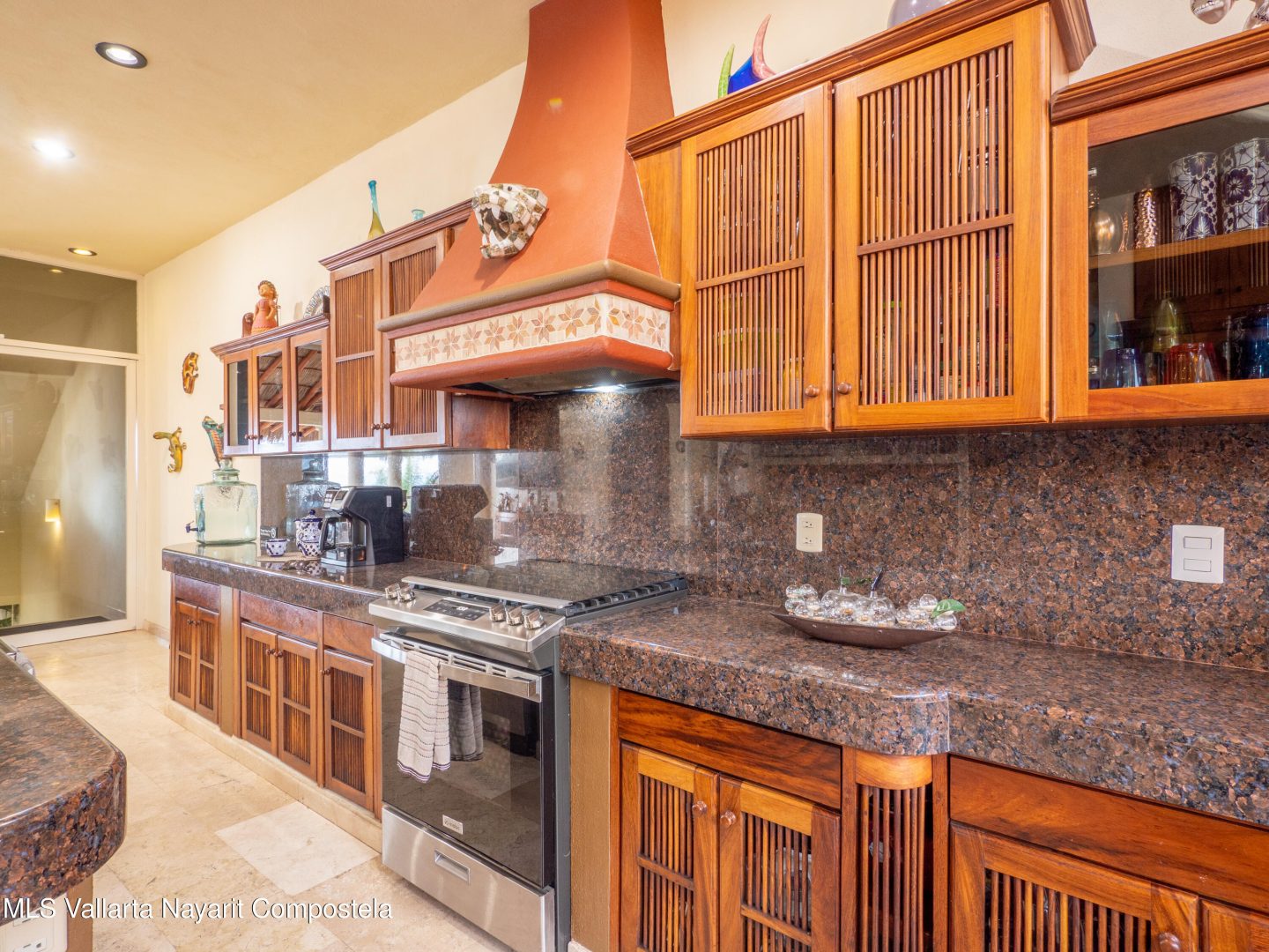 20250707233654690305000000-o