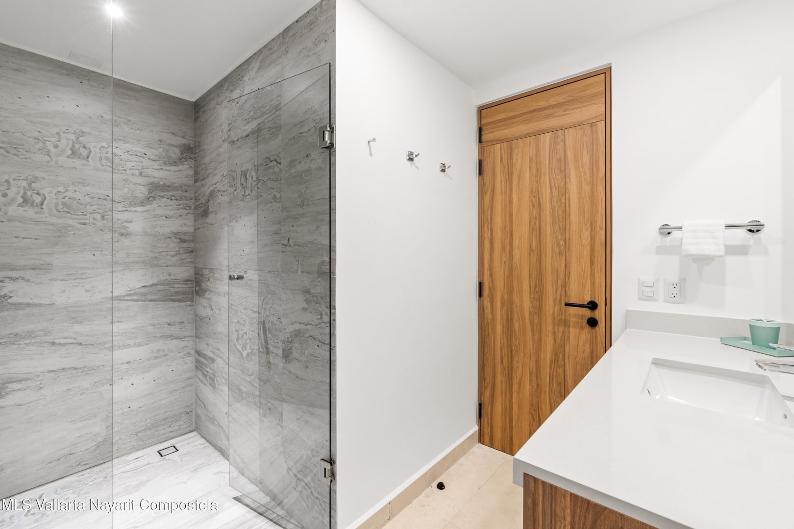 20250715022640098019000000-o